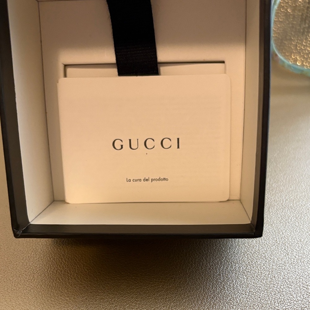 Gucci Silver Heart Charm Necklace - Picture 4 of 8